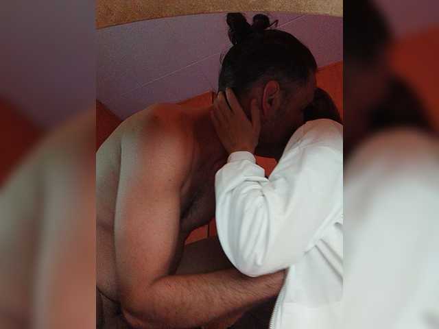 Zrzuty ekranu transmisji Doggysx