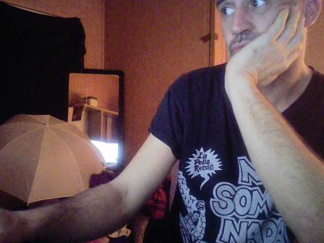 Zrzuty ekranu transmisji Doggysx