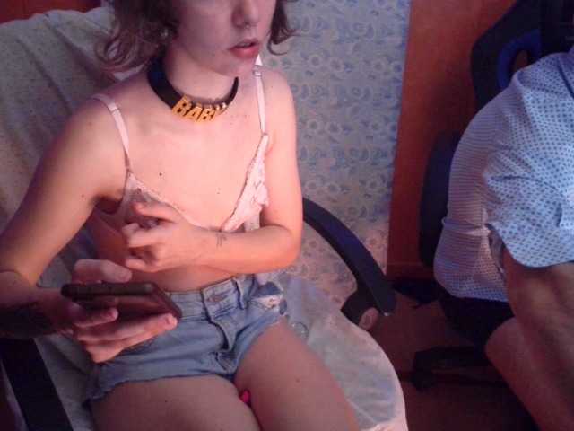 Zrzuty ekranu transmisji Doggysx