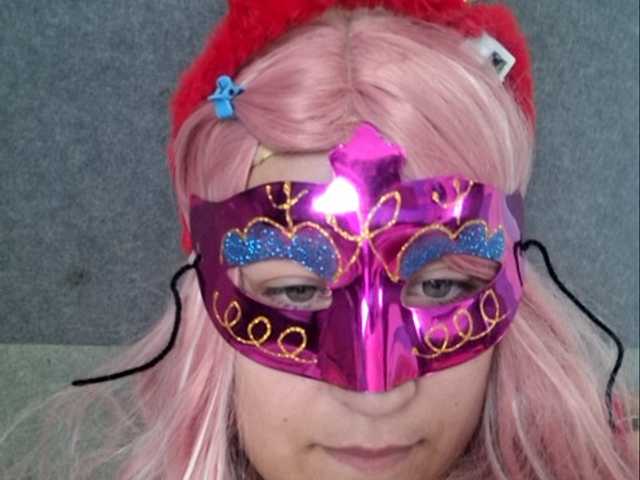Zrzuty ekranu transmisji DollXx69
