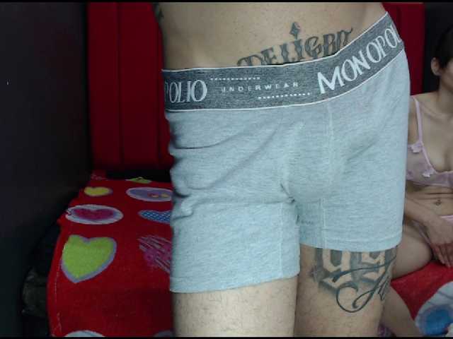 Zrzuty ekranu transmisji Dorethebitch