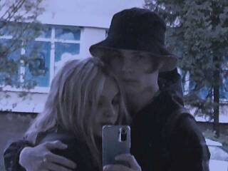 Erotyczny czat wideo DoubleLime