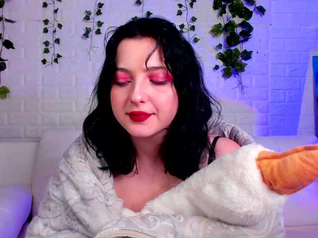 Zdjęcia dream-fox LETS HAVE SOME FUN! CUM IN PVT @remain tokens left BEFORE HARD SQUIRT SHOW