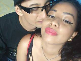 Erotyczny czat wideo DreamTeachFlame