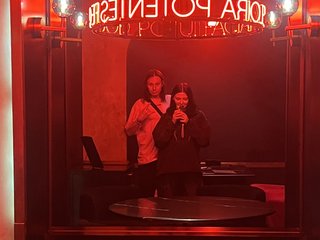 Erotyczny czat wideo Dron-big