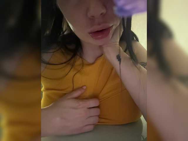 Zrzuty ekranu transmisji your_sincere_gf