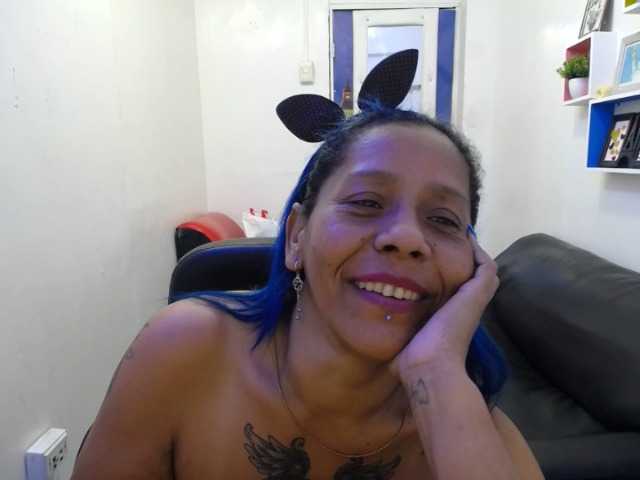 Zrzuty ekranu transmisji dulcecandyx