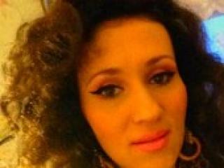 Erotyczny czat wideo eastercandy