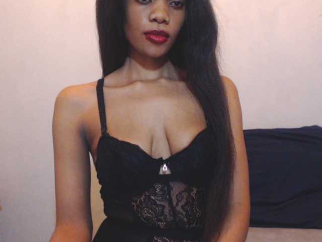 Zdjęcia ebonybbe who's ready to play with me on private today?