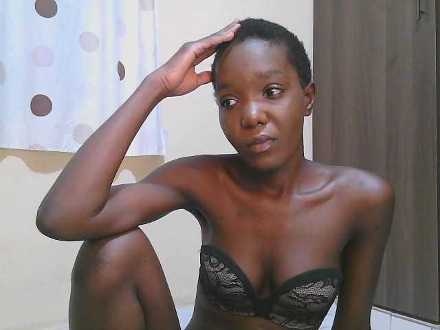 Zrzuty ekranu transmisji Ebonygoddess2
