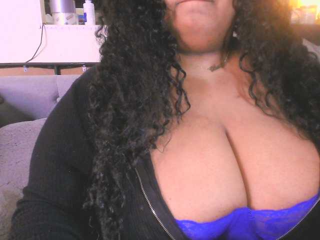 1. SILENCE AND NOT SPEAKING GETS YOU BANNED FROM MY ROOM!!!2. IT'S MY BIRTHDAY MONTH!!!! - SPOIL ME!!!3. HERE FOR A FUN TIME, NOT A LONG TIME!!!
