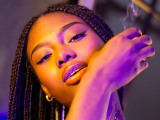 Erotyczny czat wideo Ebonymore06