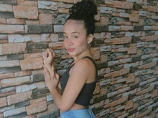 Erotyczny czat wideo EbonyPrincesss
