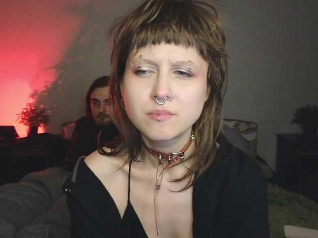 Zrzuty ekranu transmisji edward-and-kortny