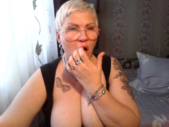 Zdjęcia Elenamilfa HI GUYS!!! I AM WAITING FOR YOUR VISIT AND MY HOT PRIVATES!!! LOVENS FROM 2 TOKENS!!!! PLEASE MY PUSSY)) I WILL MAKE YOU SATISFIED!!! I DO NOT ACCEPT REQUESTS WITHOUT TOKENS!!!! BE CAREFUL AND WATCH THE MENU!!!
