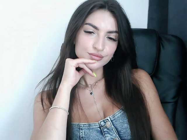 Zrzuty ekranu transmisji ElenaPretty