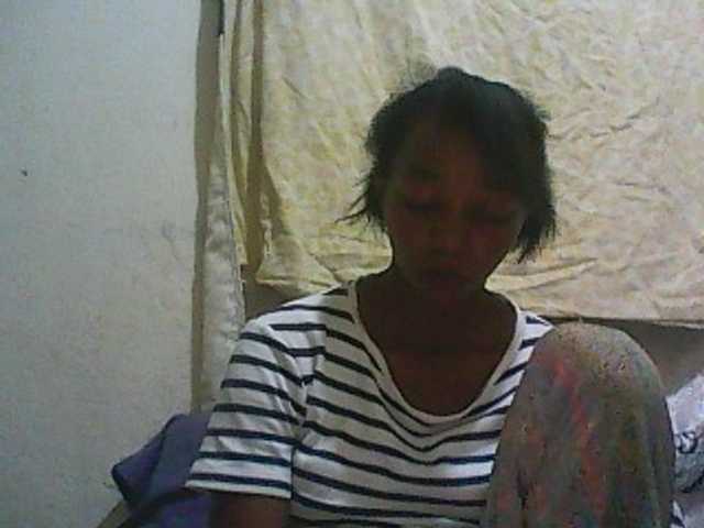 Zrzuty ekranu transmisji ElianeXhot