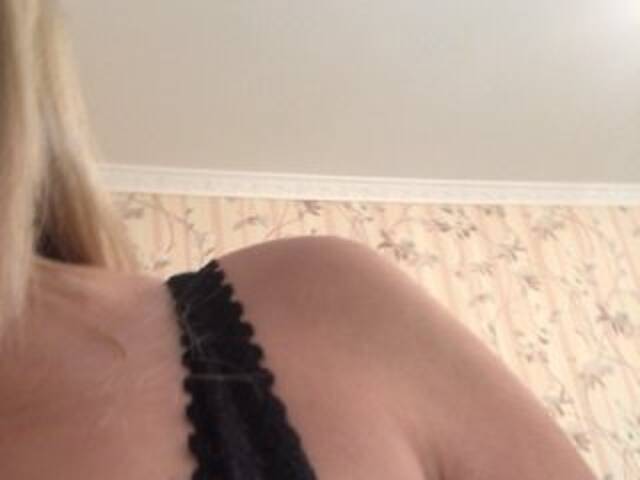 Zrzuty ekranu transmisji Girl_Smile