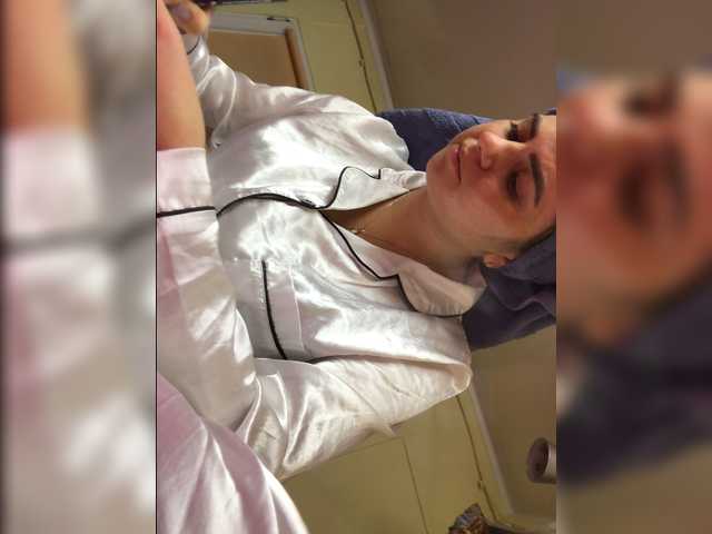 Zrzuty ekranu transmisji Girl_Smile