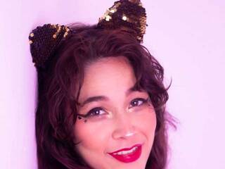 Erotyczny czat wideo ElissaMontoya