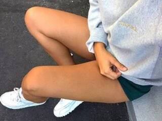 Erotyczny czat wideo EllaShinee