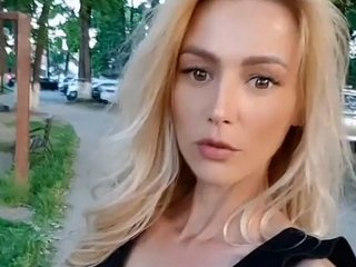 Erotyczny czat wideo Elle-Dior