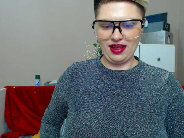 Zrzuty ekranu transmisji EllenDg