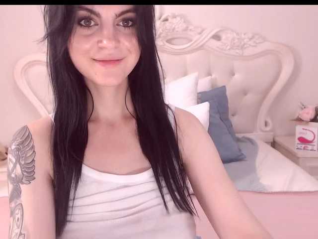 Zrzuty ekranu transmisji EllenDream