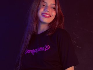 Erotyczny czat wideo EllieMiller