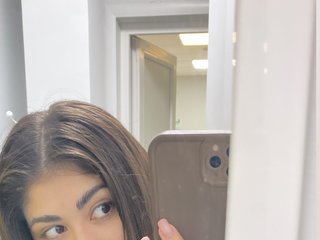 Erotyczny czat wideo Elly1716