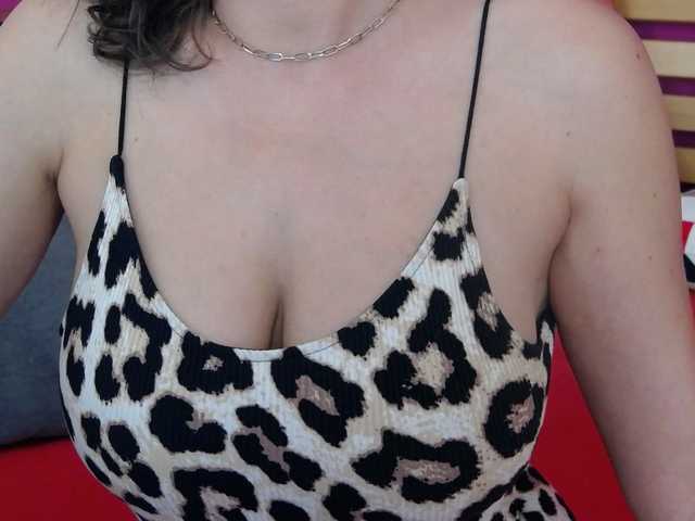 Zrzuty ekranu transmisji EllenAtalay