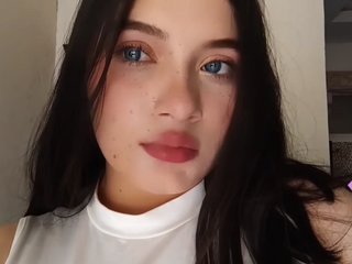 Erotyczny czat wideo EloodieCollins