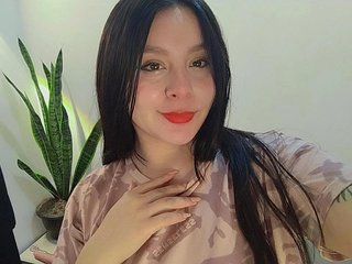 Erotyczny czat wideo Emajames25
