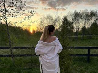 Erotyczny czat wideo Emaleena