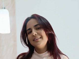 Erotyczny czat wideo Emely-Cooper