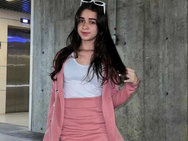 Zdjęcie profilu EMIILYCOOPER-8