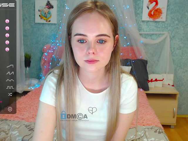 Zdjęcia EmiliaAnn My name is Milena to all, I will be glad to talk with you, I really want to get to the top, I will be grateful if you will help me with this ♥ for this you need to often throw into chat for 1-2 tokens ♥