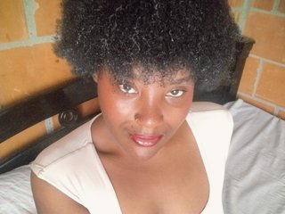 Erotyczny czat wideo EmiliAddams