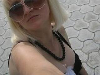 Erotyczny czat wideo emilianna