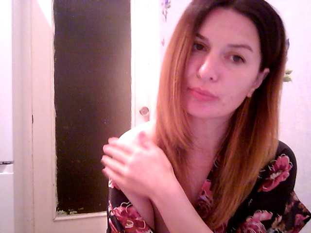 Zrzuty ekranu transmisji emillly