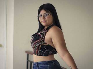 Erotyczny czat wideo Emilly04