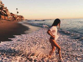 Erotyczny czat wideo Emily-64