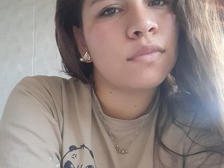 Erotyczny czat wideo emily-bigboobs