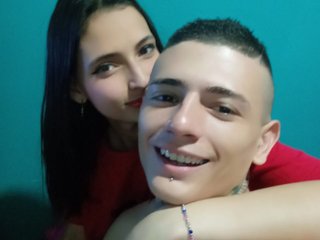 Erotyczny czat wideo Emily-manzon