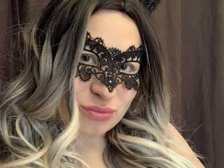 Erotyczny czat wideo Emily777