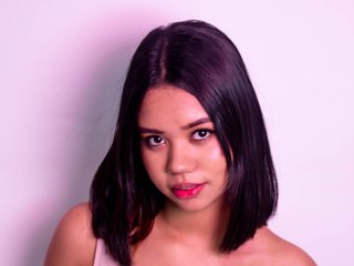 Erotyczny czat wideo EmilyBloop