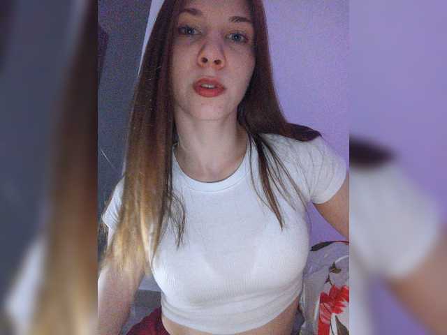 Zrzuty ekranu transmisji emilyev4ns