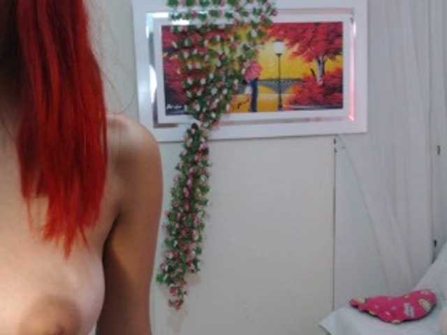 Zdjęcia EmilyPorn happy holidays ♥ let's have fun!⭐ pvt open 6tks #bigboobs #new #young #latina #bigass