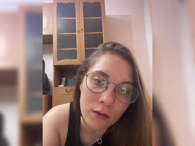 Zrzuty ekranu transmisji Emma-24