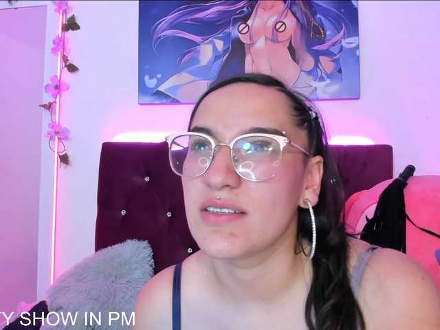 Zrzuty ekranu transmisji Emma-Allison